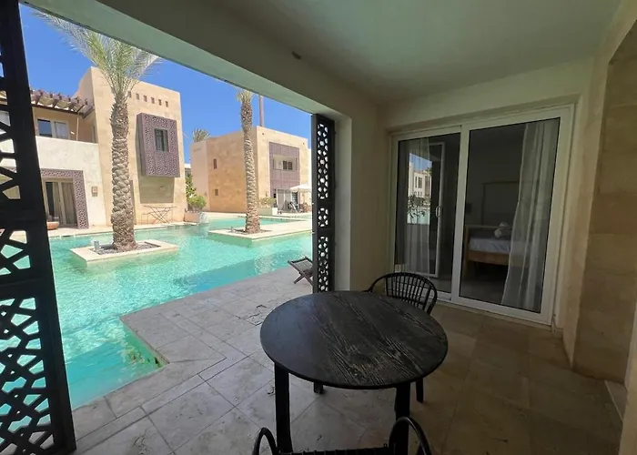 2bd Direct On The Pool In Scarab El Gouna